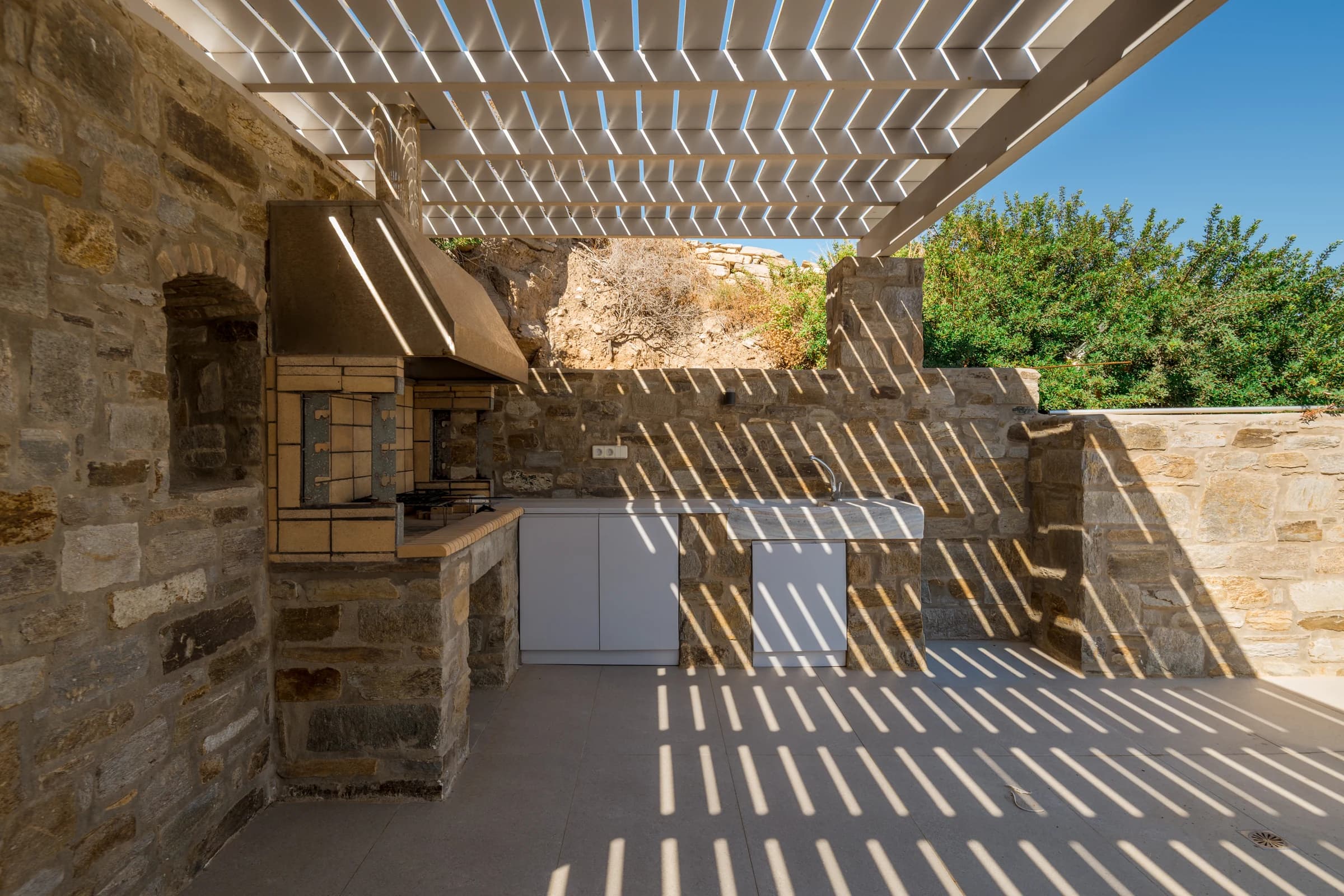 Theasis Estate II — terrace and outdoor space