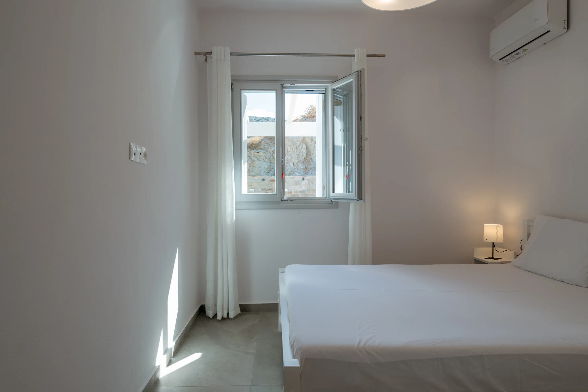 House Theasis II — bedroom and interior detail